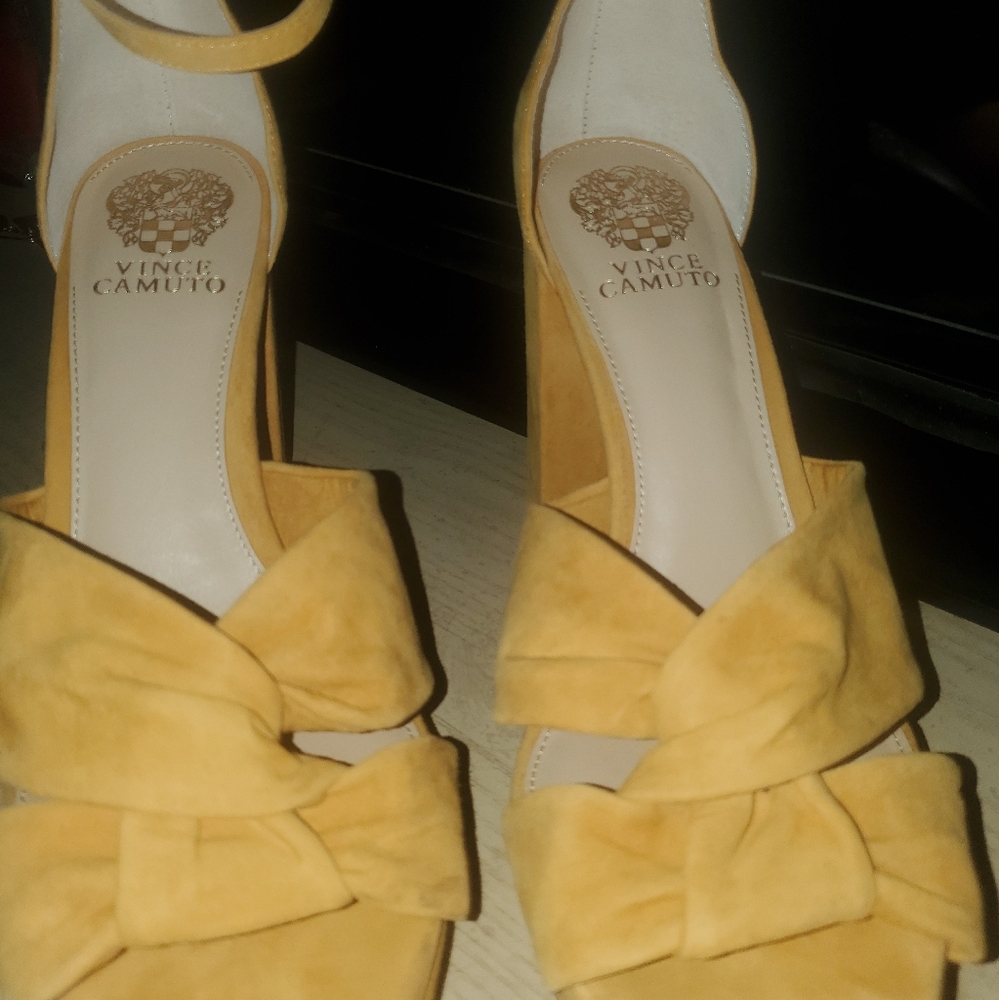 shoes - Picture 4 of 5